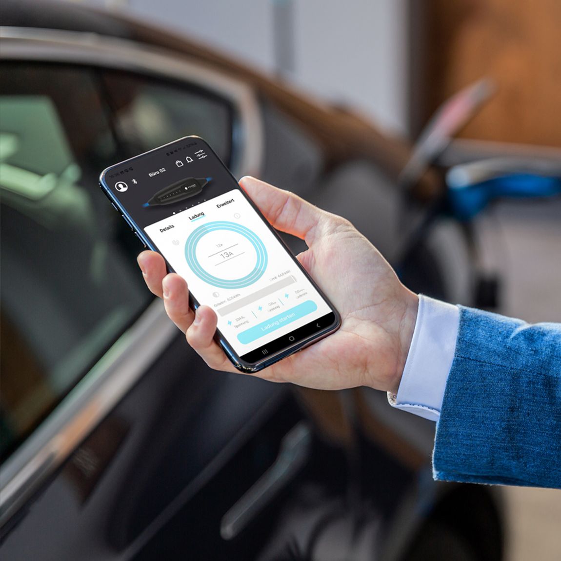 Afișajul telefonului mobil cu statistici de încărcare